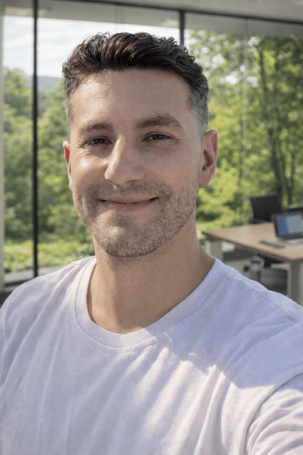 Portrait de Thibault, fondateur de Vision Mosaïque